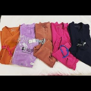 🎉BRIGHT PINK- SUPER CUTE FIG SCRUB SETS!! Assort